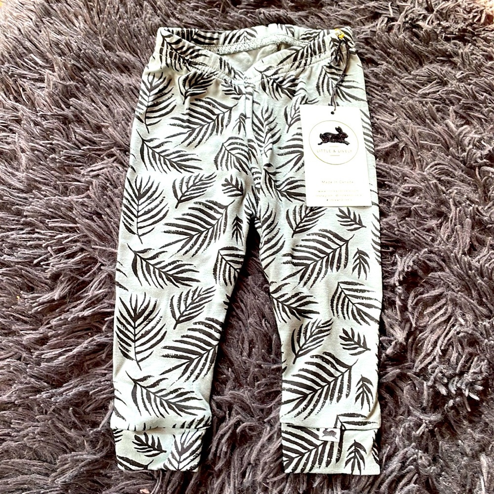 3/$20! NWT LITTLE & LIVELY LEGGINGS 3-6 months palm leaf design